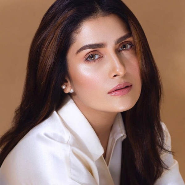 Ayeza Khan